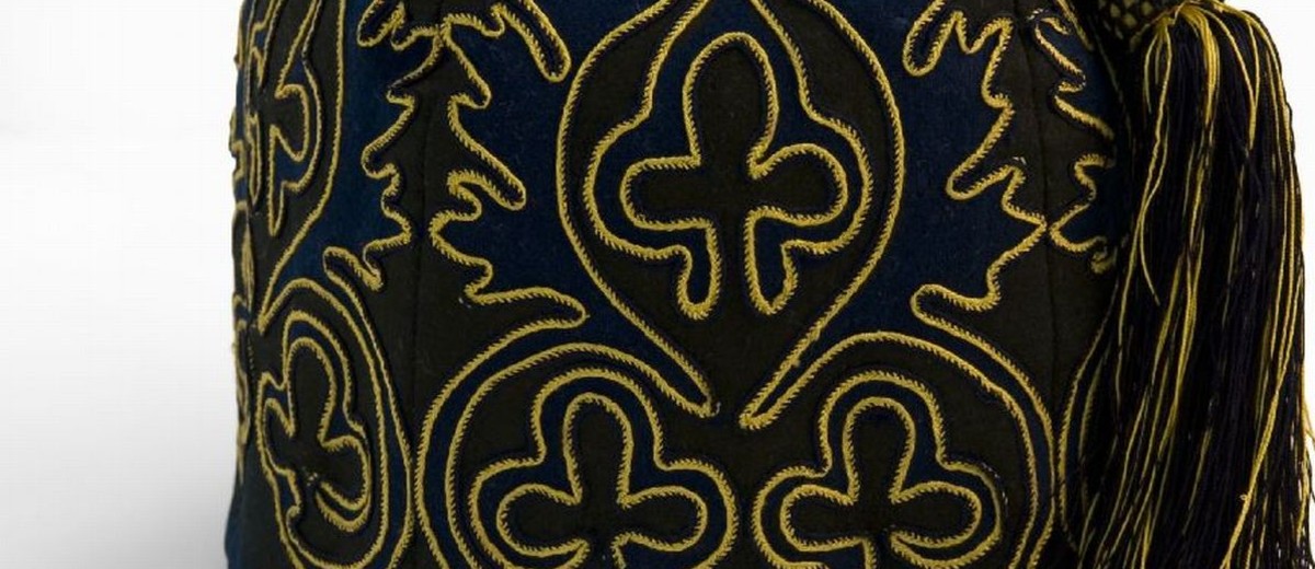 Image: Blue and gold embroidered smoking cap