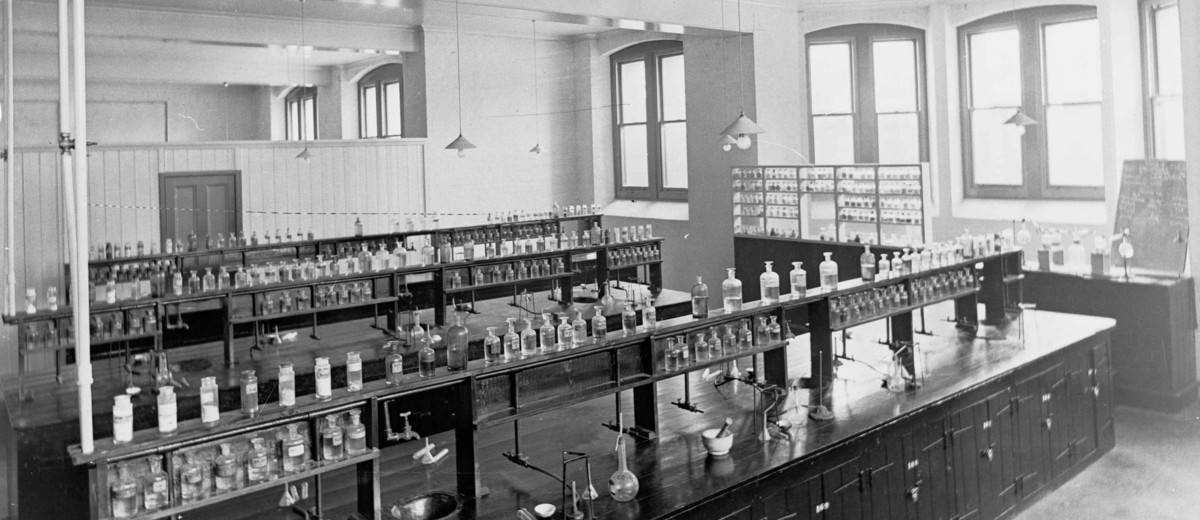 Laboratory of the South Australian School of Mines and Industries c.1900