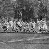 Image: Men running in a race