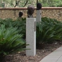 Image: Busts in Prince Henry Gardens