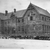 Image: Students and teachers standing in front of Sturt Street Model School in 1907