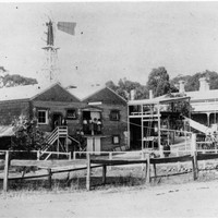 Cooper & Sons brewery on Statenborough Street, Leabrook, c. 1893