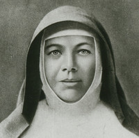 Image: portrait of woman in a religious habit. 
