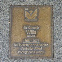 Image: Sir Kenneth Wills Plaque 