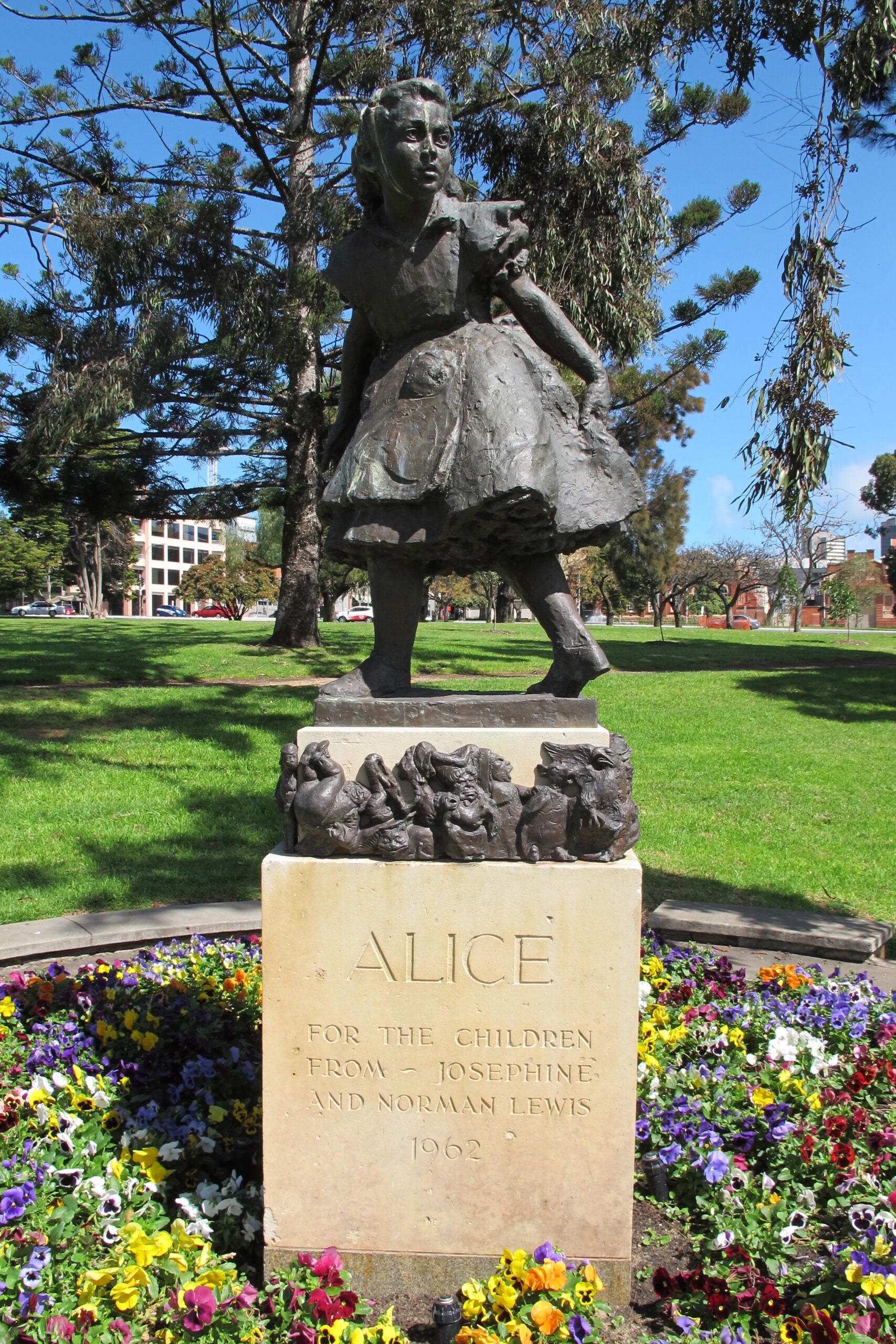 Alice