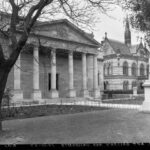 Robert Burns statue, 1937