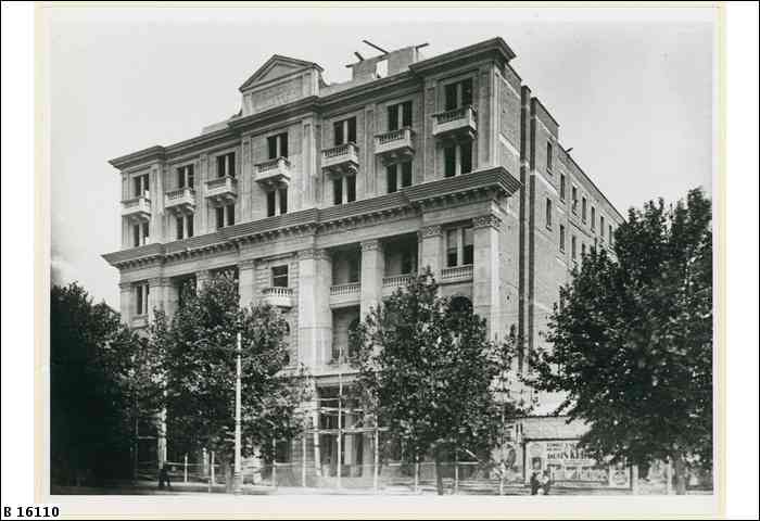 The Grosvener Hotel opens