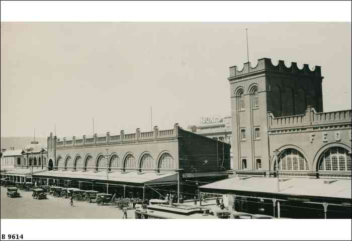 The City Market (Central Market) opens