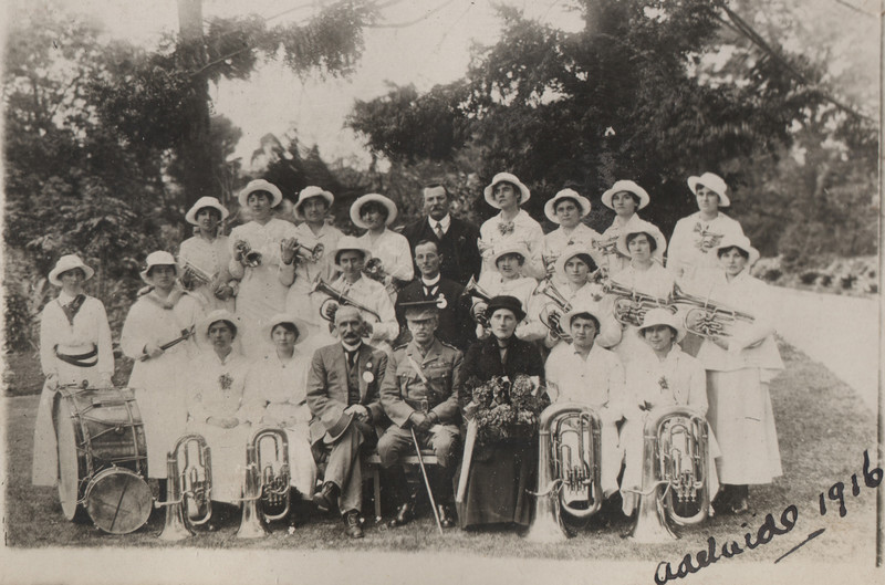 Burra Cheer-up Ladies’ Band 1916-1920