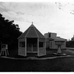 Image : Assorted outbuildings