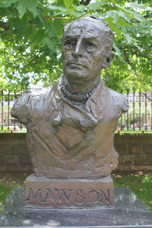 Sir Douglas Mawson bust