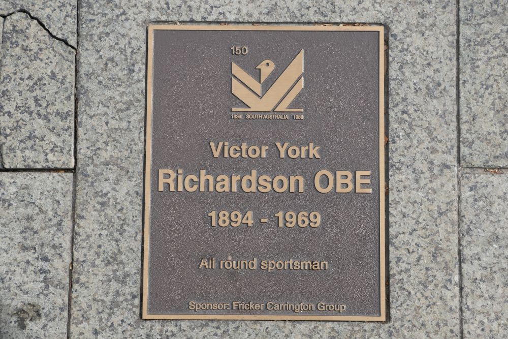 J150 Plaque, Victor York Richardson