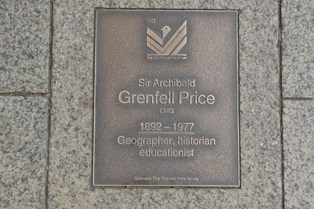 J150 Plaque, Sir Archibald Grenfell Price