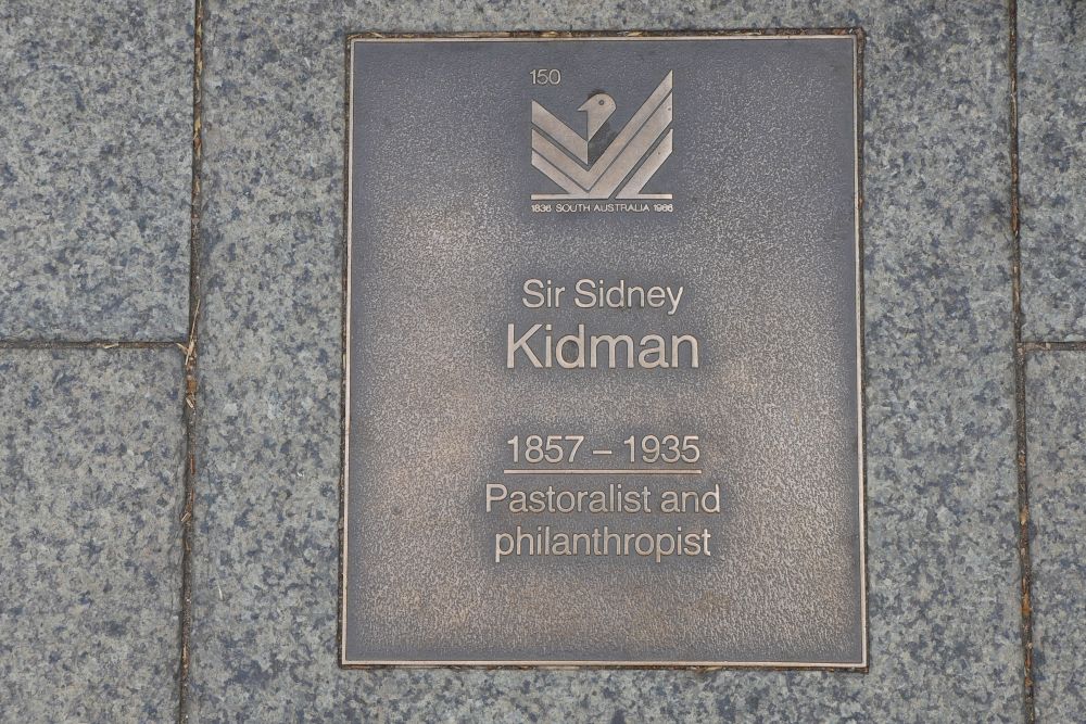 J150 Plaque, Sir Sidney Kidman