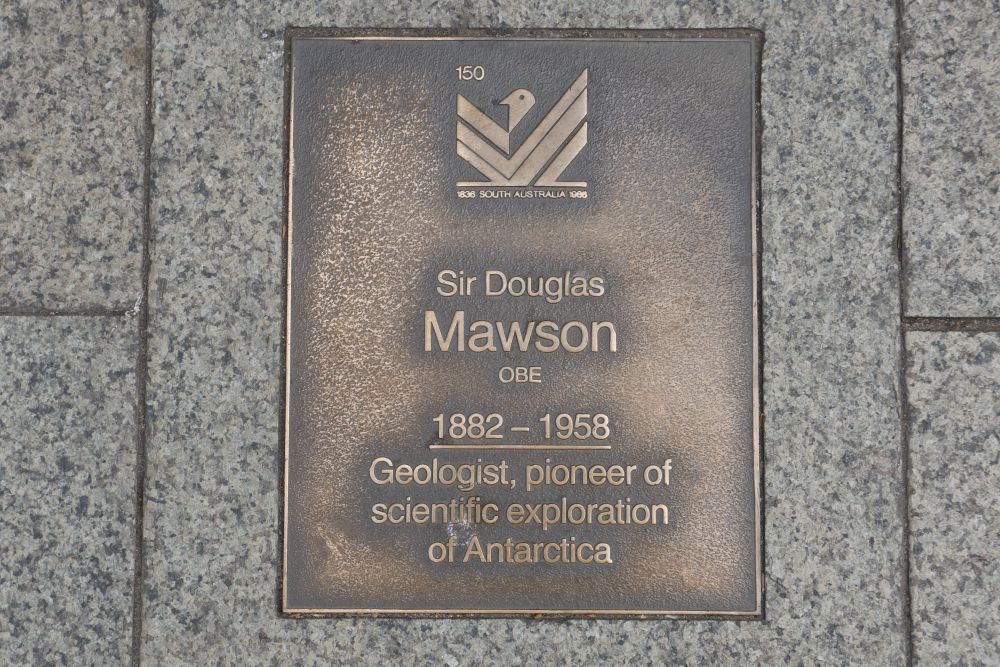 J150 Plaque, Sir Douglas Mawson