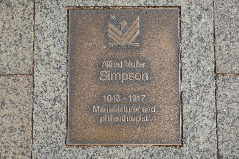 J150 Plaque, Alfred Muller Simpson